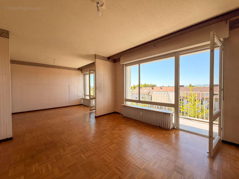 Appartement à LONGEVILLE-LES-METZ