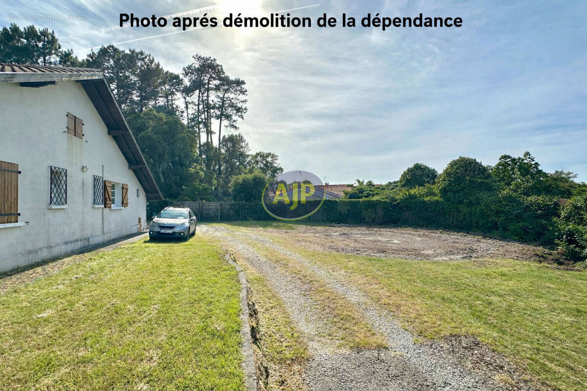 Terrain à LABENNE