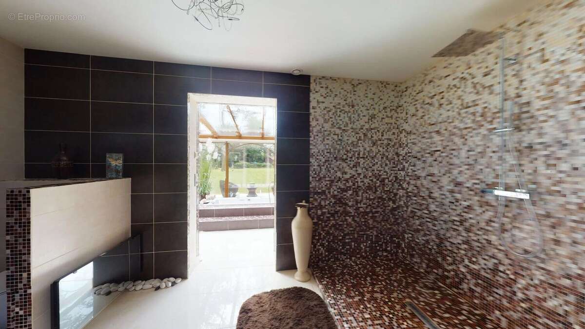 Maison à PONTAULT-COMBAULT