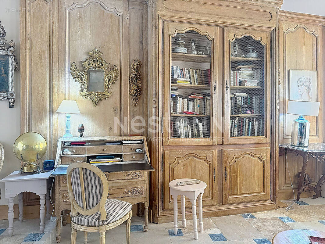 Appartement à LAMORLAYE