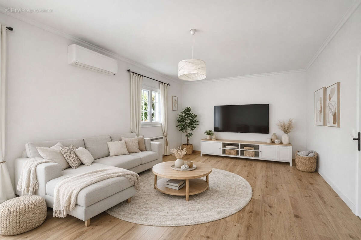 Maison à BALLAINVILLIERS