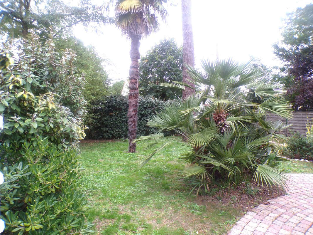 Maison à SAINT-MICHEL-CHEF-CHEF