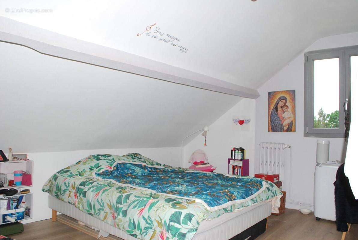 Maison à COSNE-COURS-SUR-LOIRE