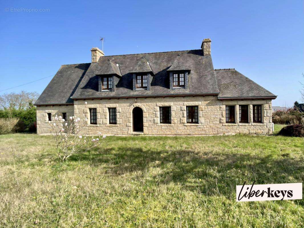 Maison à MINIHY-TREGUIER