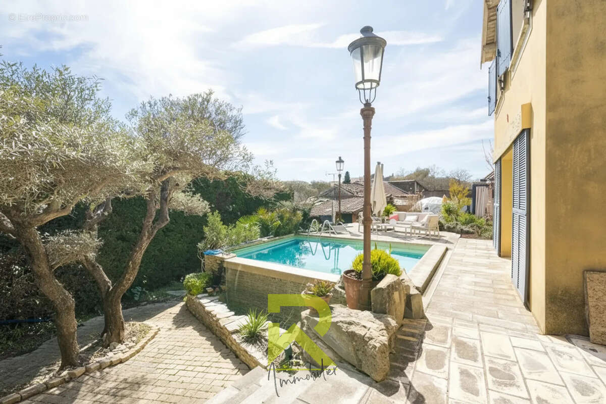 Teyran   aux portes de montpellier   villa de prestige  piscine chauffée   sans vis-à-vis - photo 2