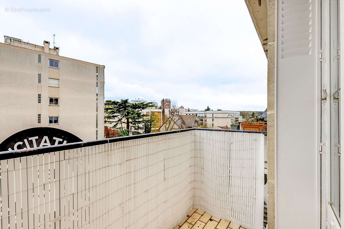 Appartement à CHATILLON