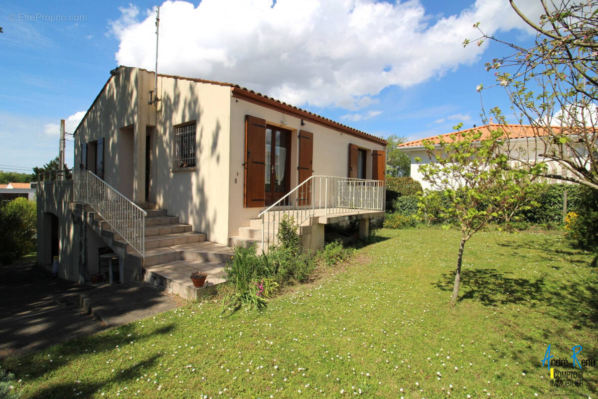 Maison à SAINT-GEORGES-DE-DIDONNE