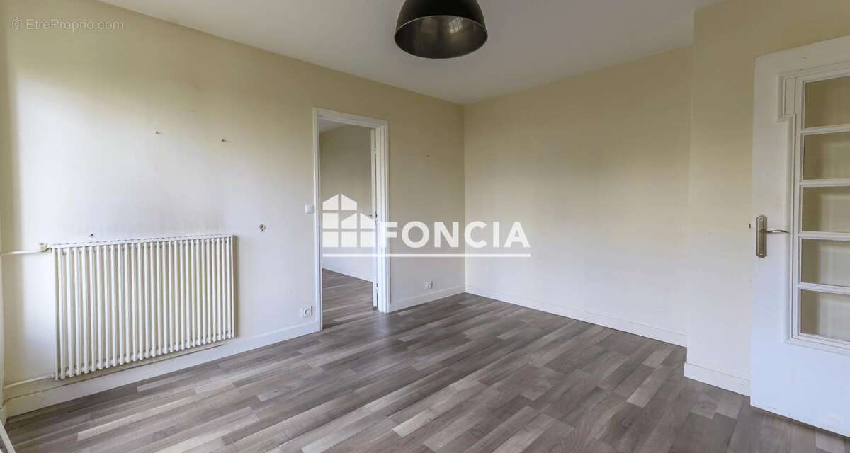 Appartement à ROSNY-SOUS-BOIS