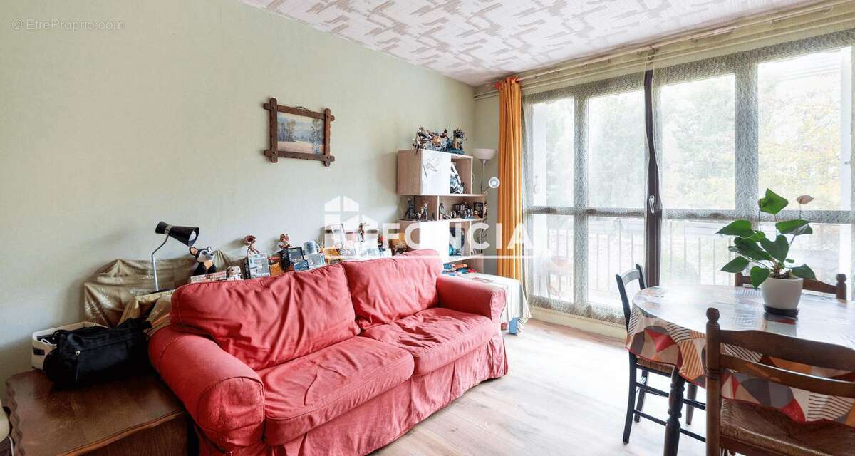 Appartement à LIMEIL-BREVANNES