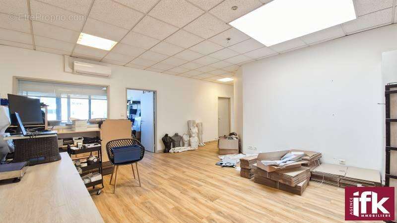 Commerce à HORBOURG-WIHR