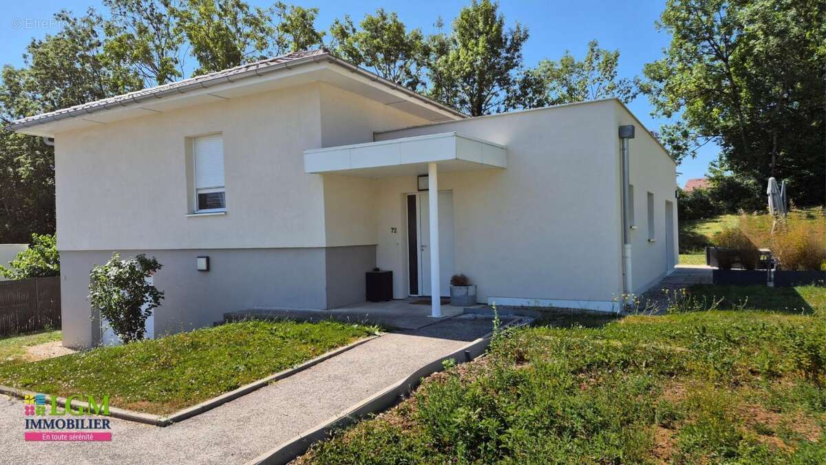 Maison à BELLEGARDE-SUR-VALSERINE