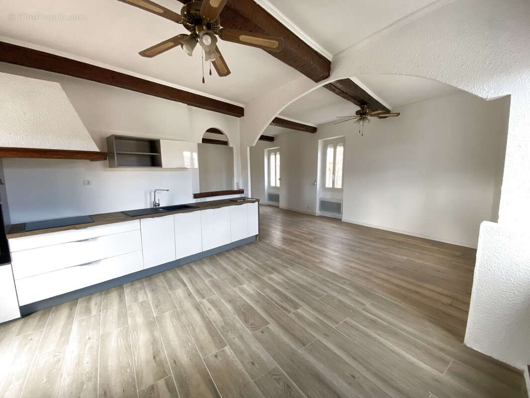 Maison à SAINT-JEAN-LASSEILLE