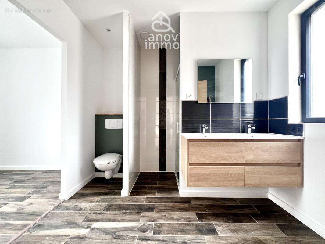 Maison à BUXEROLLES