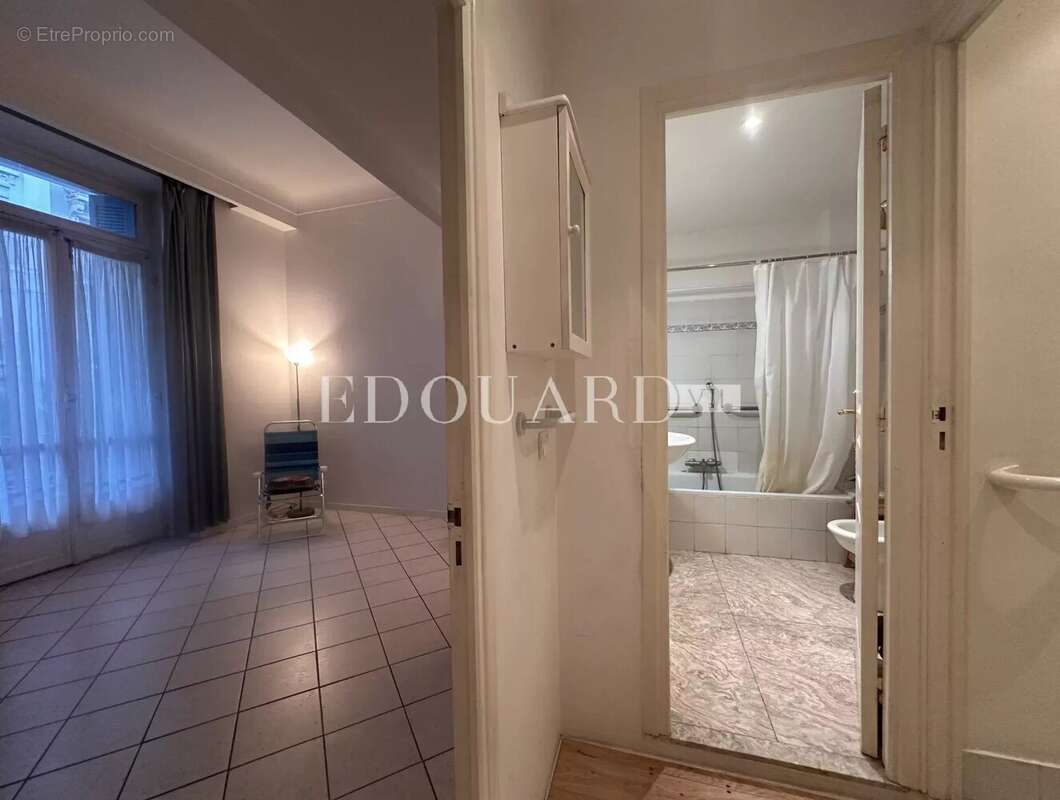 Appartement à MENTON