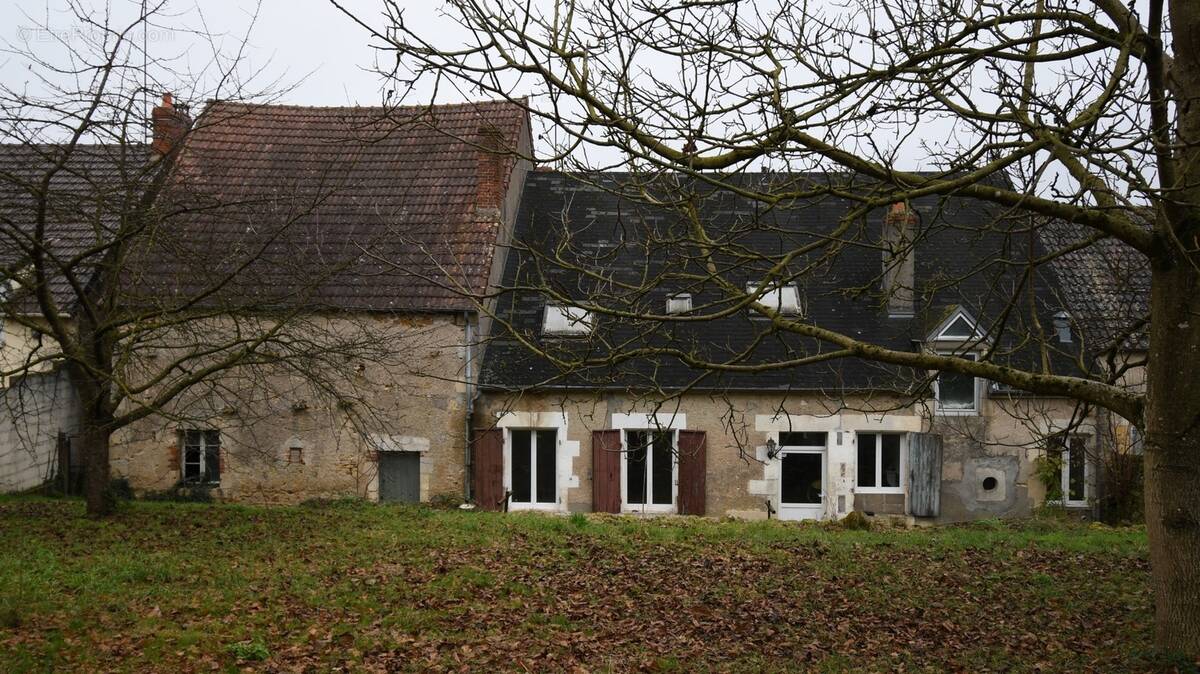 Maison à PREMERY