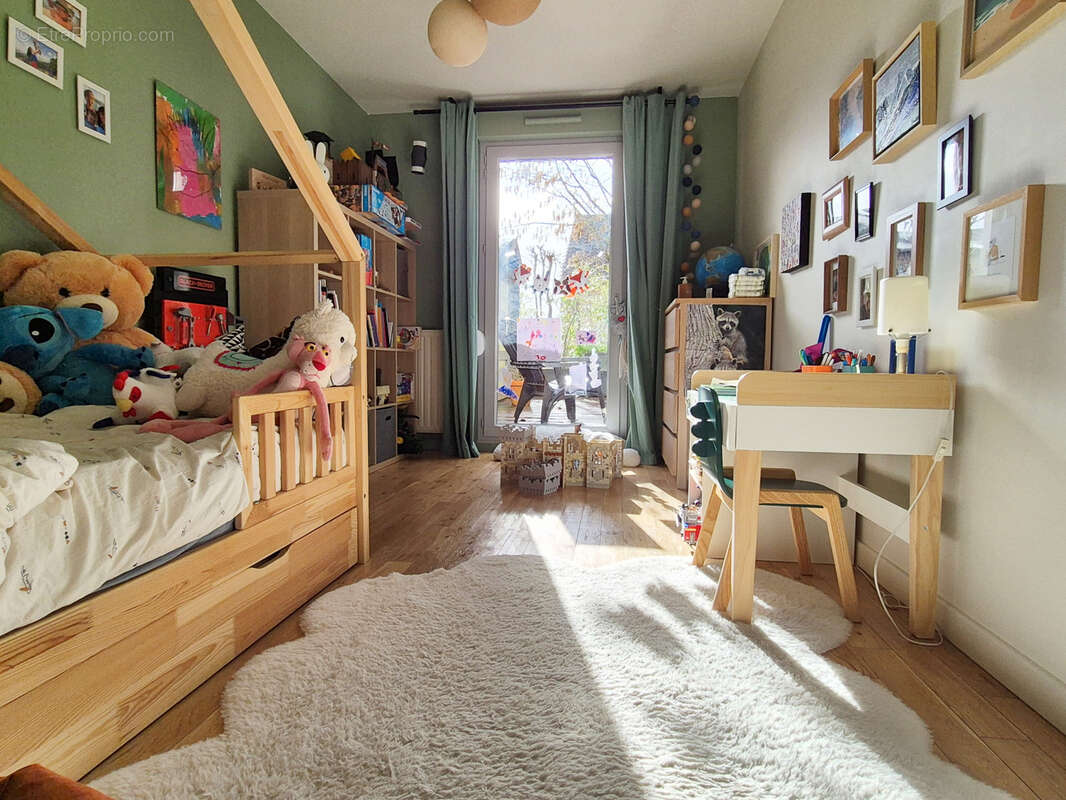 Appartement à FONTAINES-SUR-SAONE