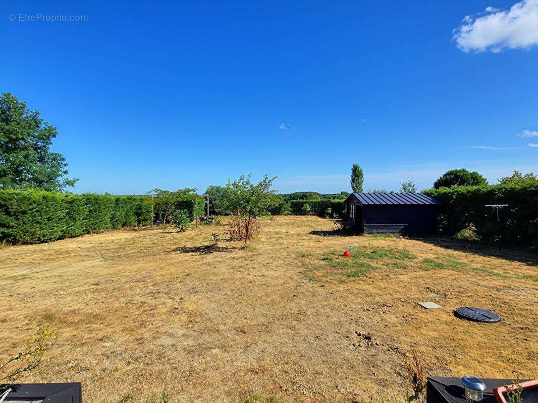 Joli pavillon de plain-pied - VERNOIL LE FOURRIER (49390) - photo 10