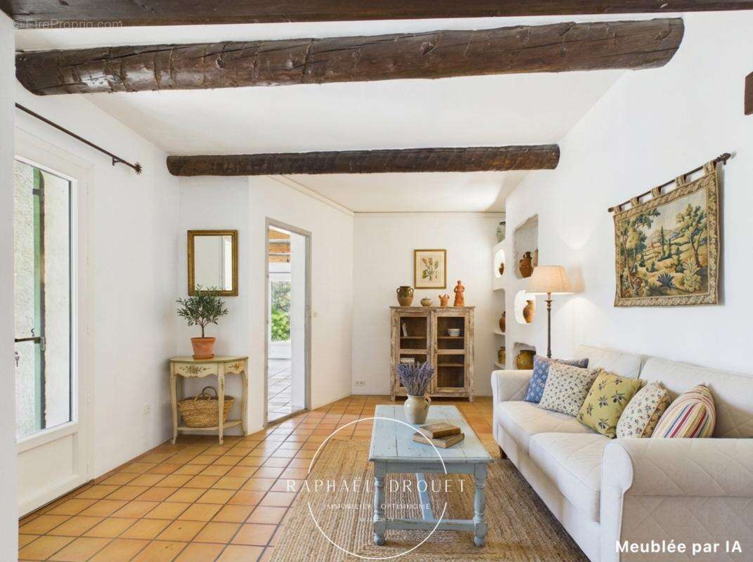 Au cœur de la campagne du luberon – propriete de 208 m2 avec piscine sur 5600 m2 de terrain - photo 13