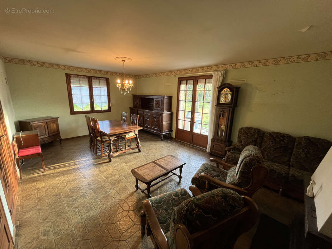 Maison à LOISY-SUR-MARNE