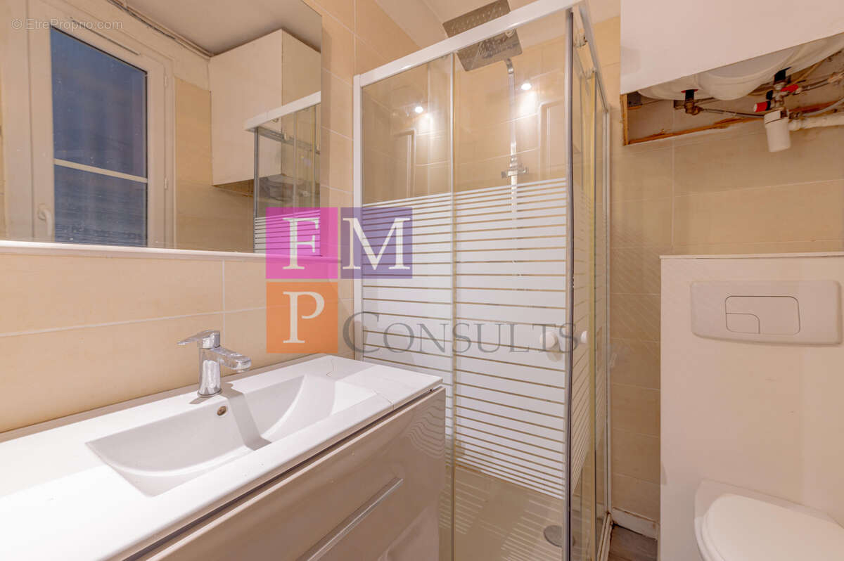 Appartement à PARIS-11E