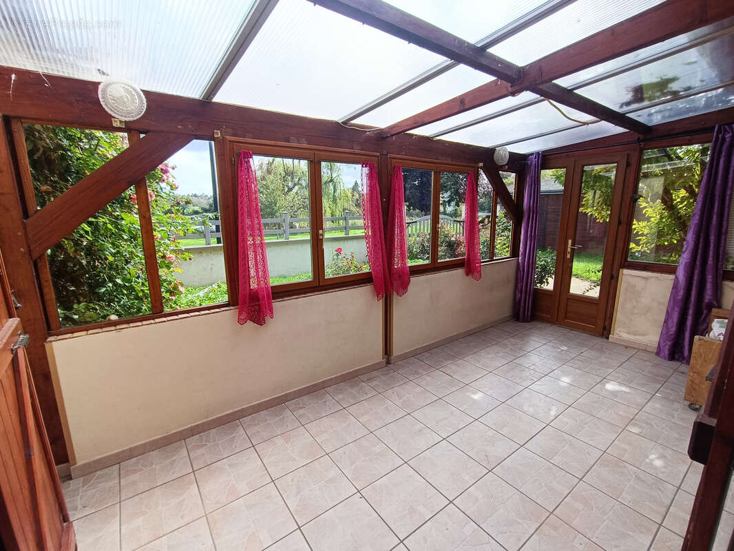 Maison à PRECY
