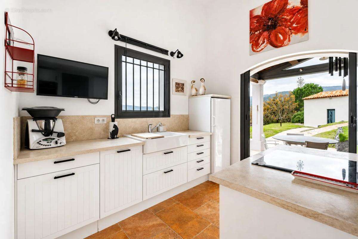 Luxueuse villa au Plan-de-la-Tour - photo 11