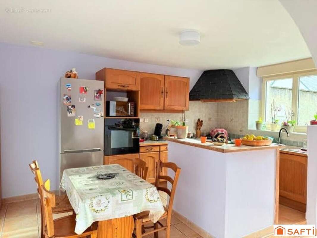 Photo 6 - Maison à SOUVIGNE