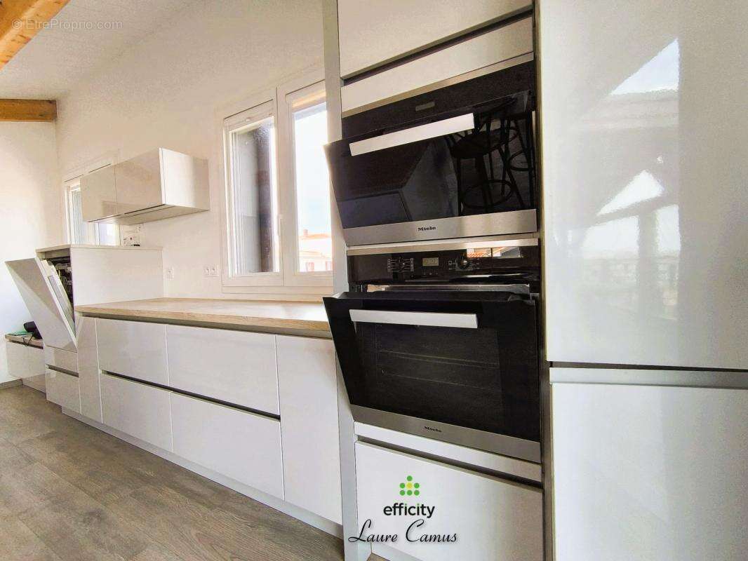 Maison 213 m² à Talmont-Saint-Hilaire  - photo 9