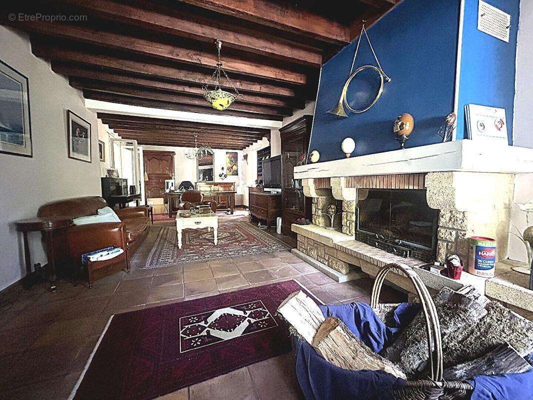 Saint-eloi  jolie maison pleine de charme - photo 8