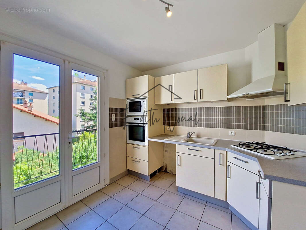 Maison à MILLAU