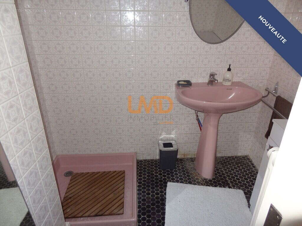 Maison 150 m2 sur étage centre ville - photo 7