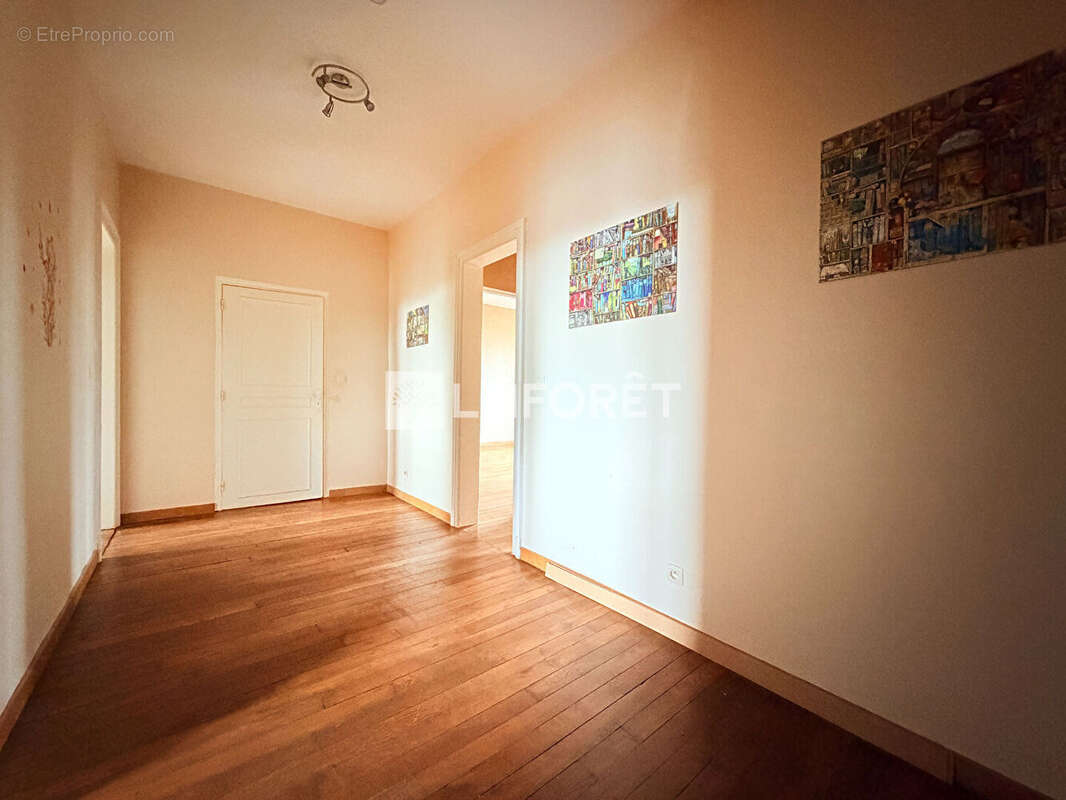 Maison avec grange Saint Jean sur Tourbe 7 pièces 210 m2 - photo 17