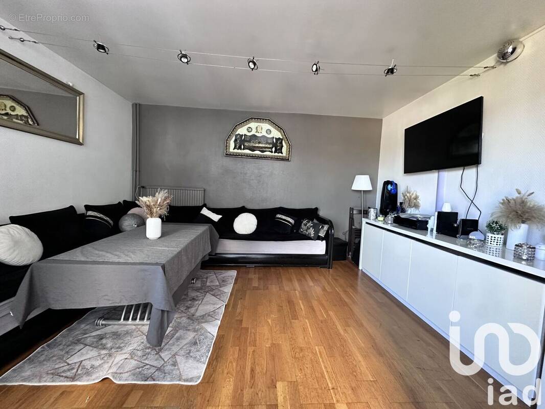 Photo 1 - Appartement à ARGENTEUIL