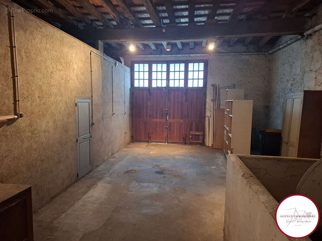 Maison à SAINT-AMAND-MONTROND