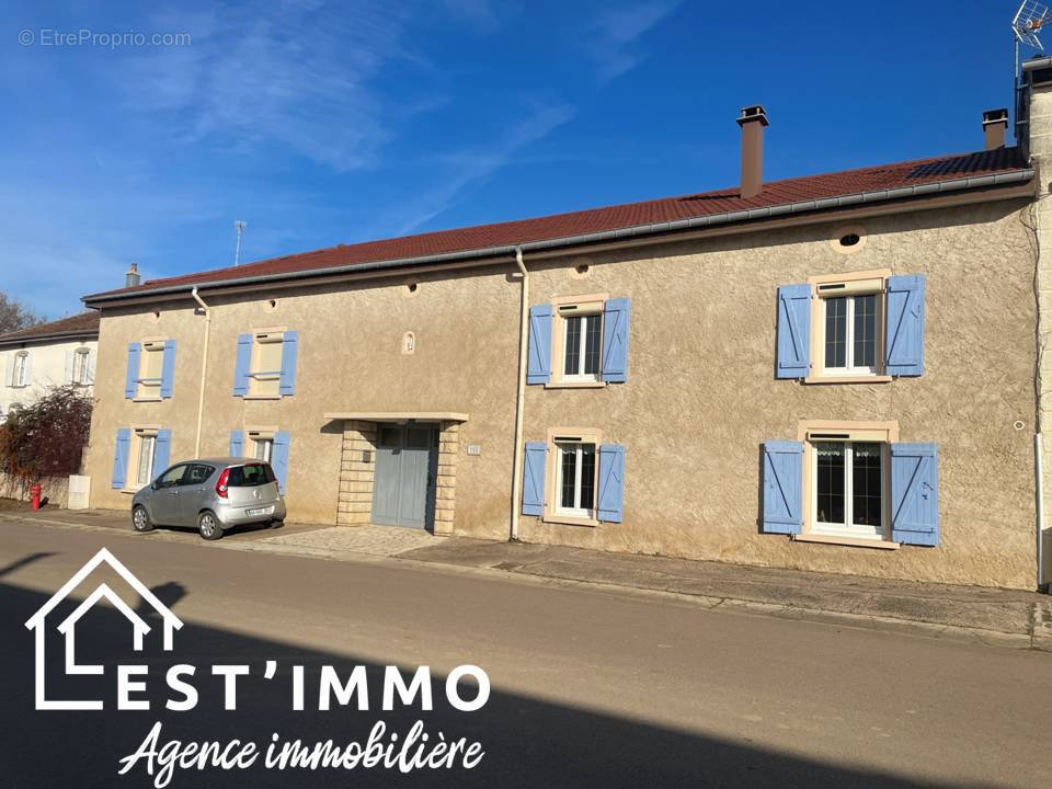 Maison à FRENELLE-LA-GRANDE