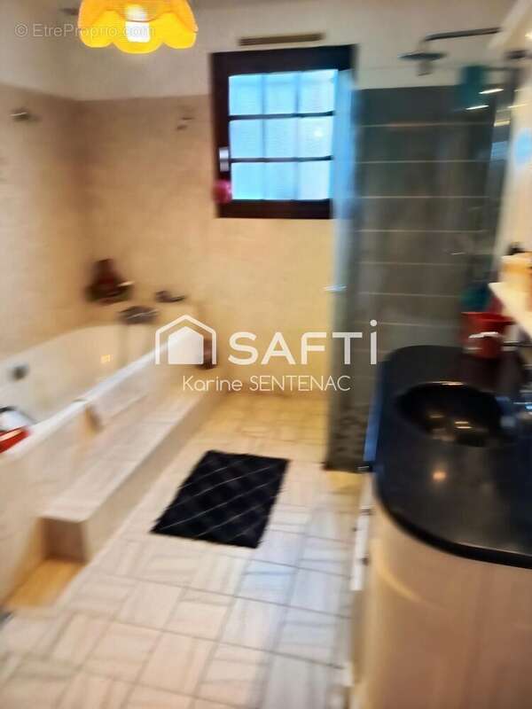 Photo 8 - Maison à SAINT-MARTIN-DE-MACON