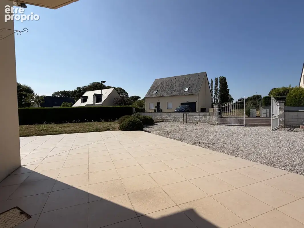 Sainte Mère Eglise, pavillon en parfait état proposant une possibilité de vie de plain-pied. - photo 34