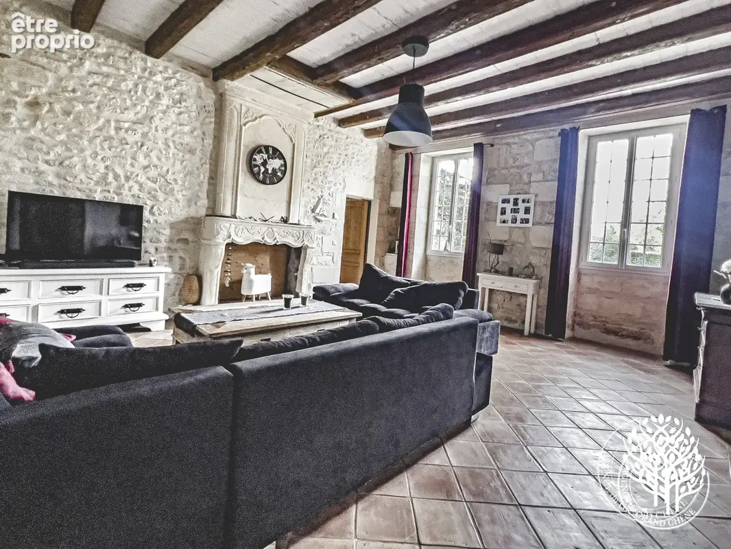Logis saintongeais et ses dedendances restaurees hors perimetre inondation - photo 13