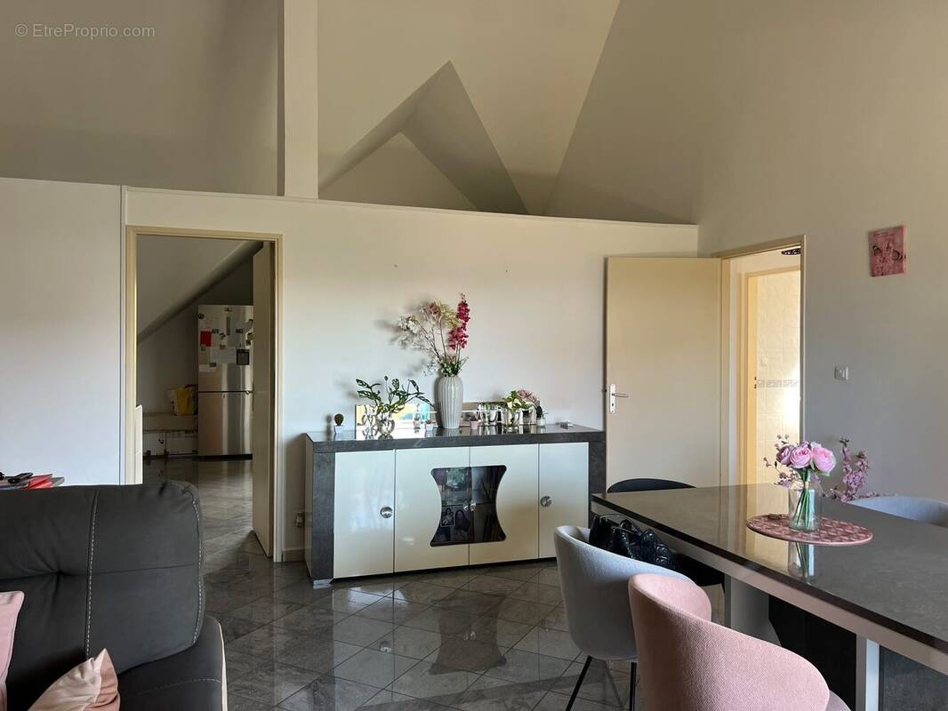 Appartement à SAINTE-MARIE