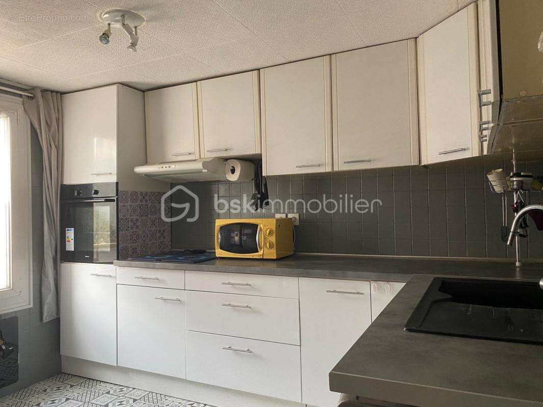 Appartement à CORBEIL-ESSONNES