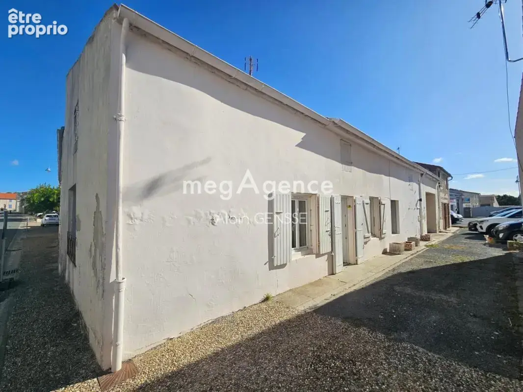 Maison 4 pièces 96 m² à vendre à Surgeres (17700) - photo 9