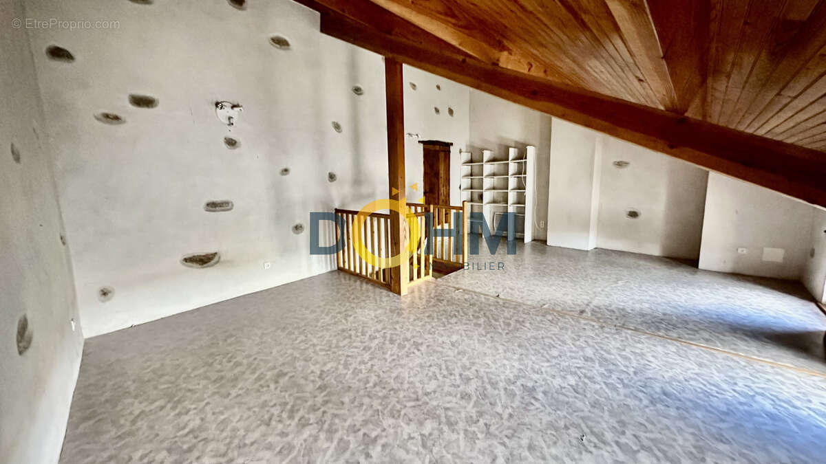 maison en pierre avec dépendance - photo 8