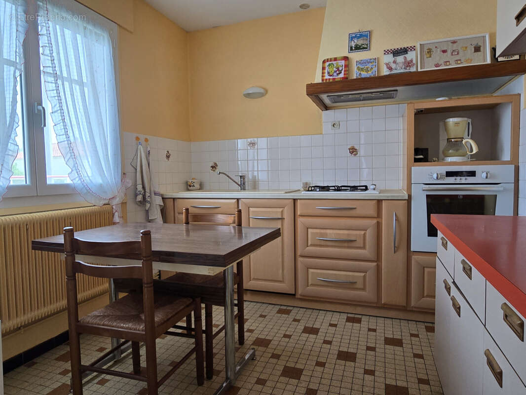 Maison à ECHILLAIS