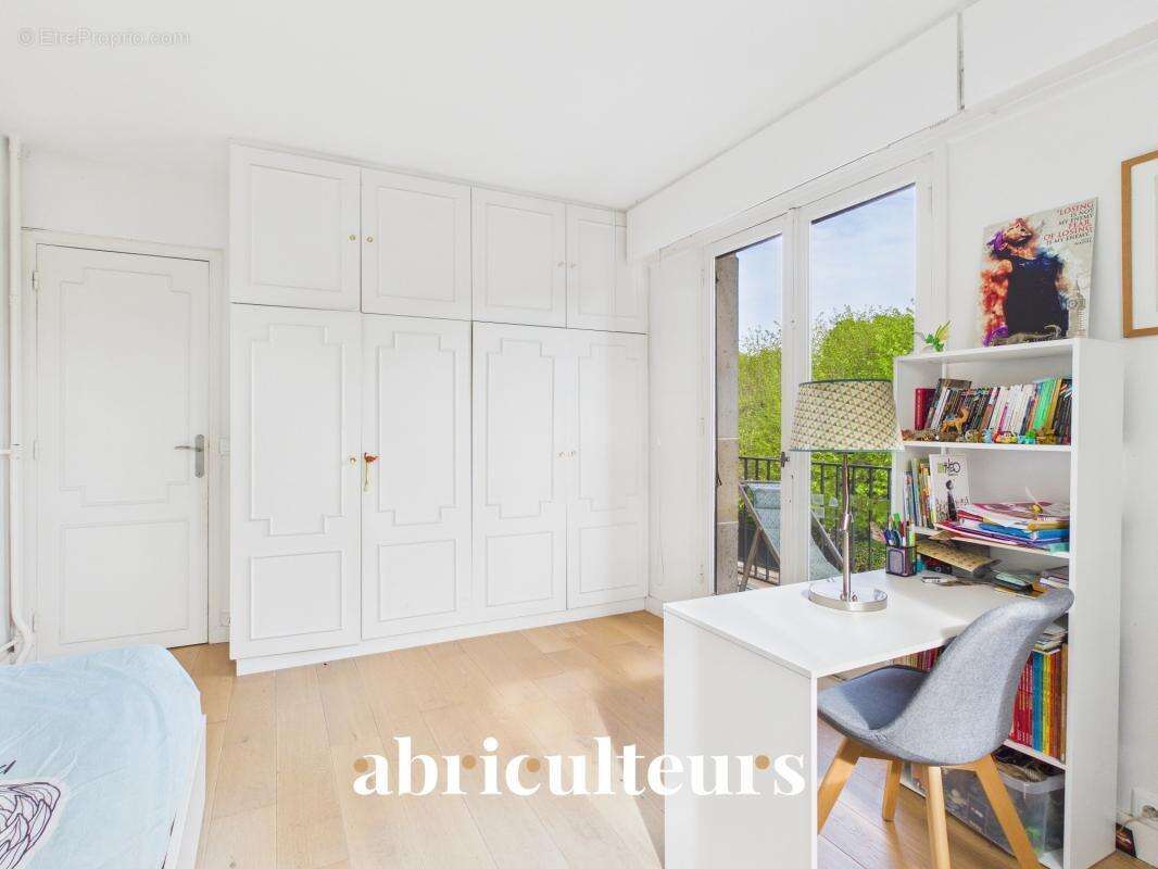 Appartement à NOGENT-SUR-MARNE