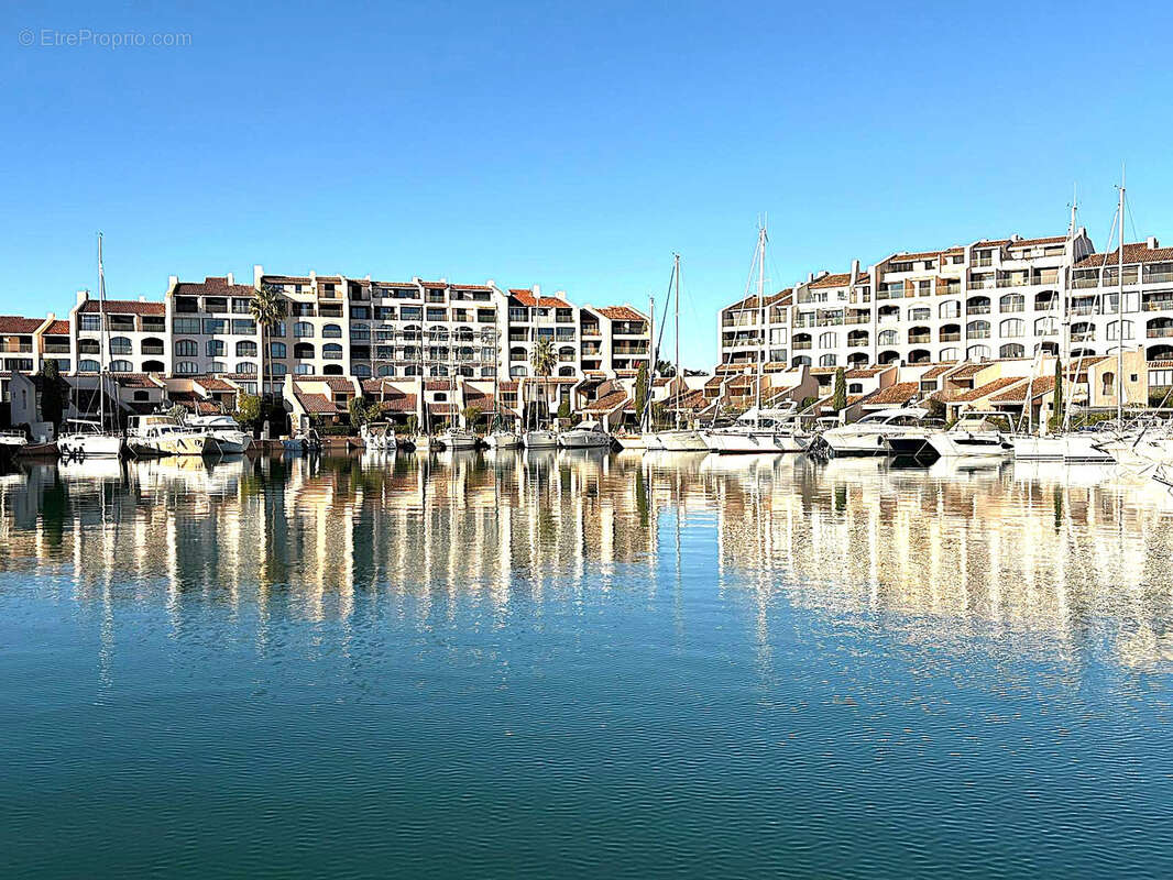 Appartement à COGOLIN