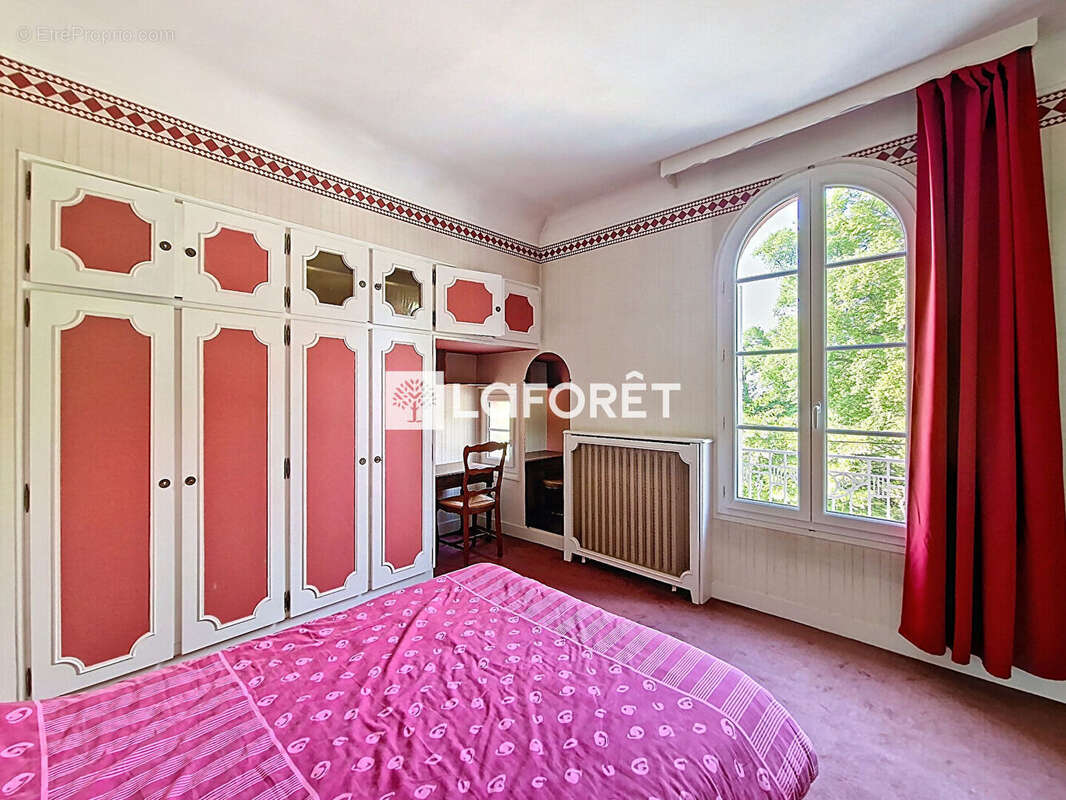 Maison à BONNEUIL-SUR-MARNE