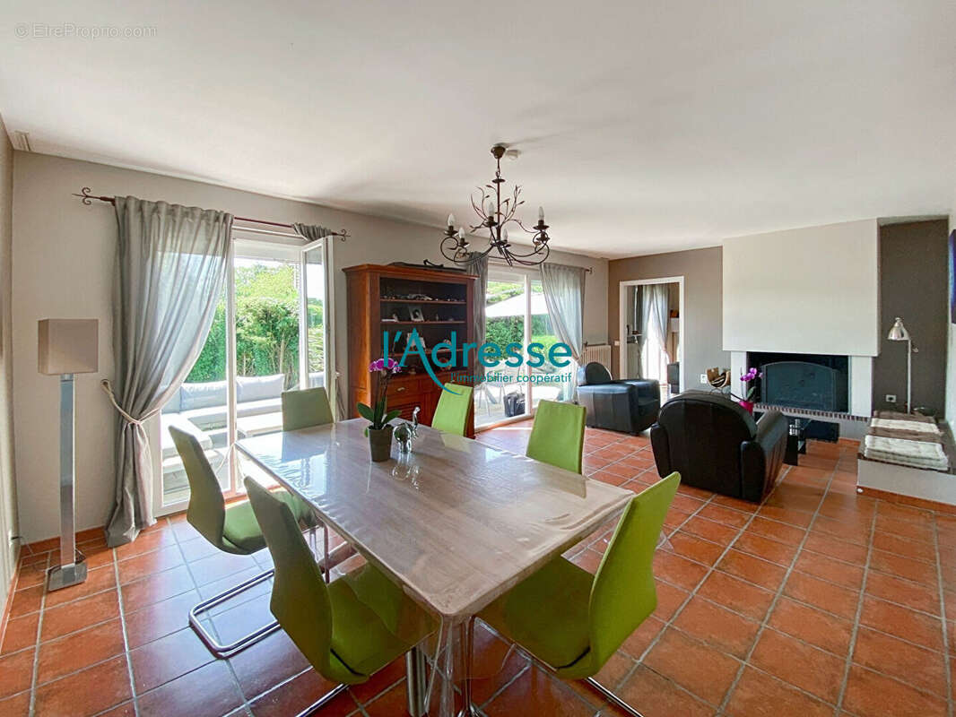 Maison à SERAINCOURT