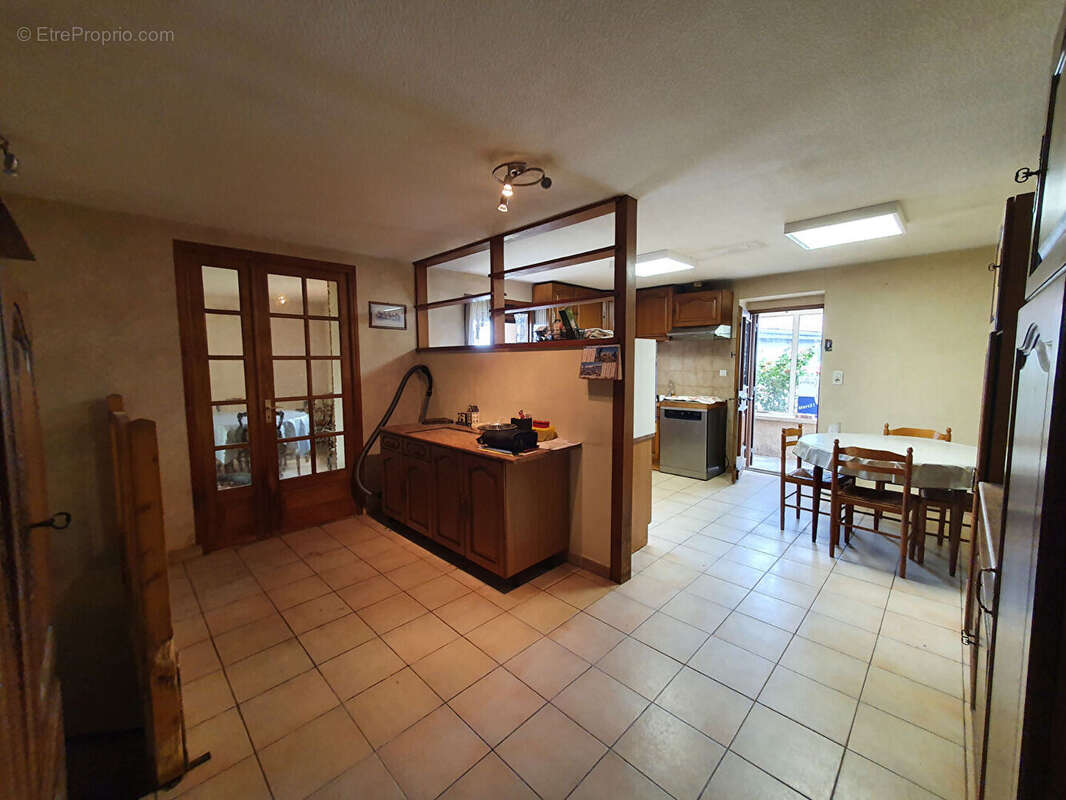 Maison à LA PACAUDIERE