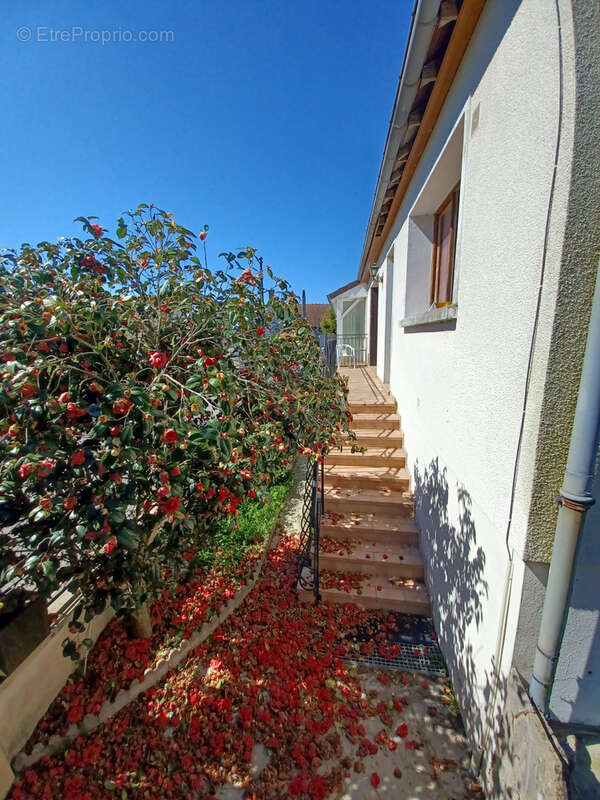 Maison à POUGUES-LES-EAUX