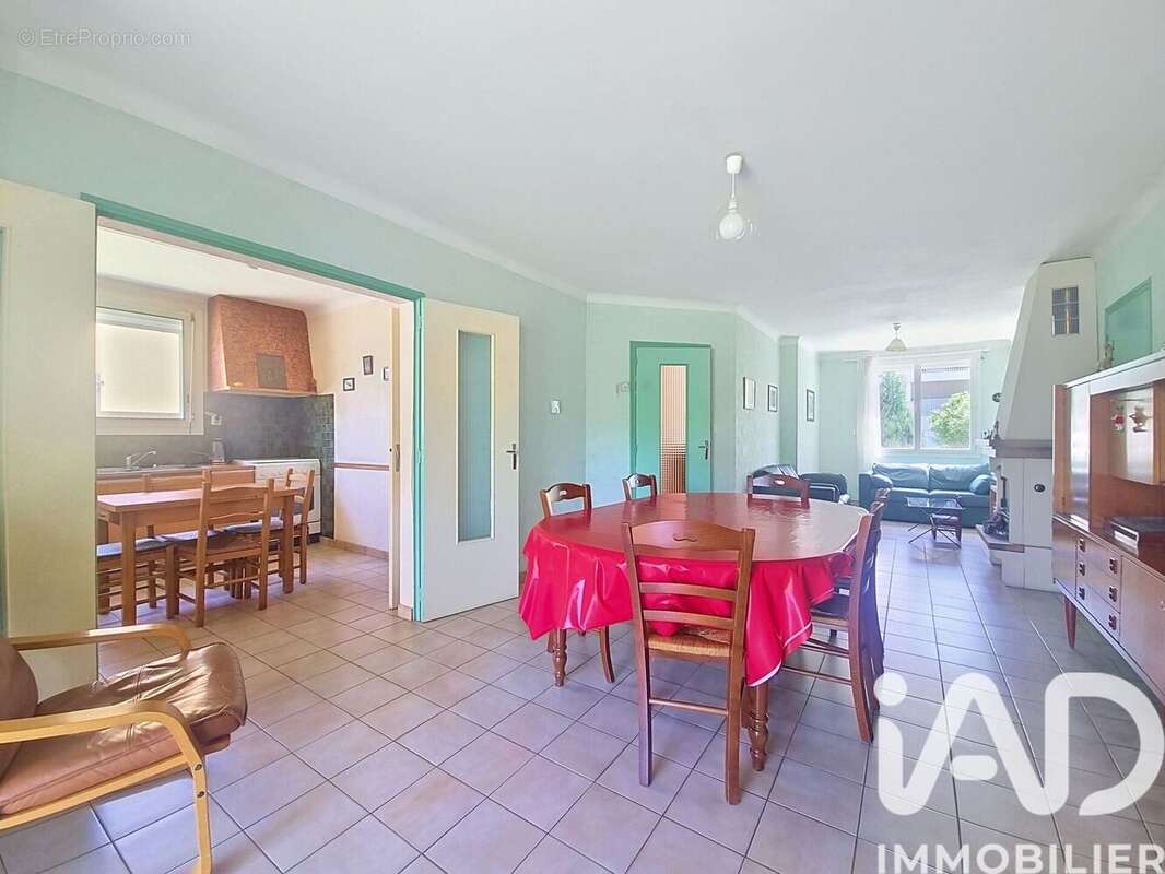 Photo 3 - Maison à BOUGUENAIS